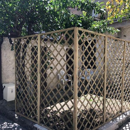 Bilocale In Centro Con Giardino Daire Tagliacozzo Dış mekan fotoğraf